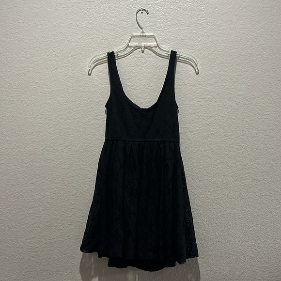 Catch My i Black Sleeveless Scoop Neck Mini Sundress Lace Flowy Party Dress Sz M - Picture 8 of 10
